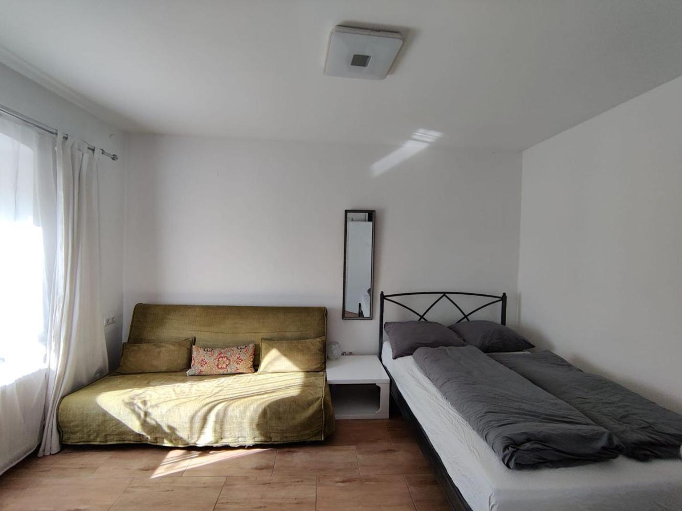 Amstetten Apartment Bagian luar foto