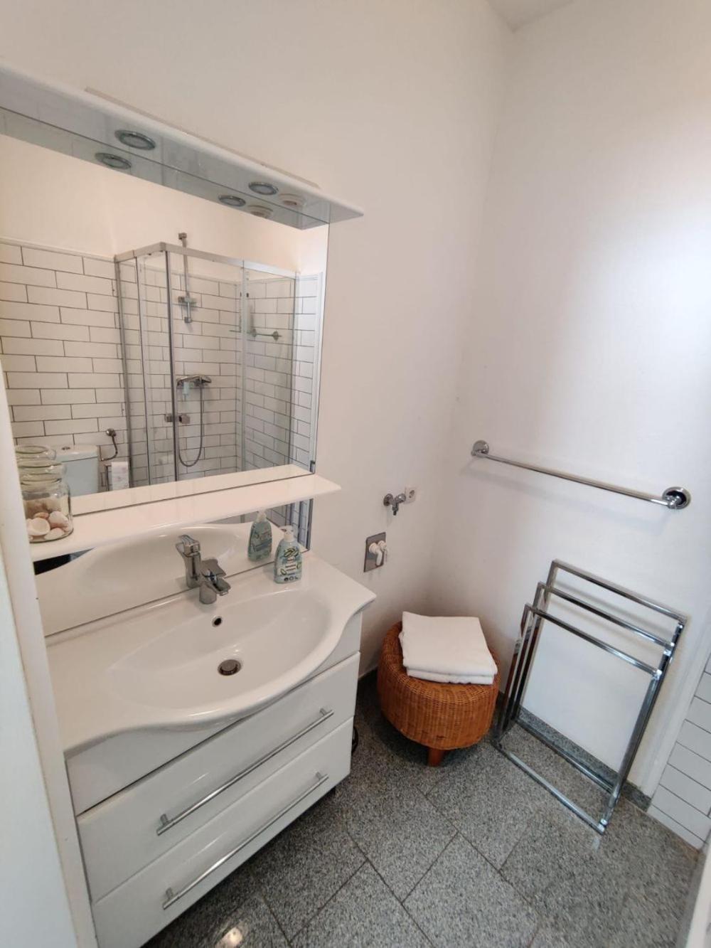 Amstetten Apartment Bagian luar foto