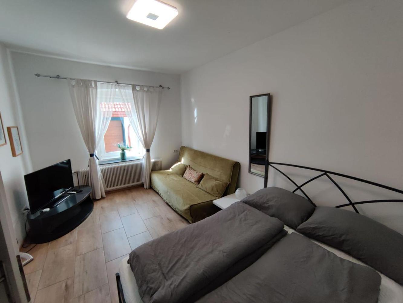 Amstetten Apartment Bagian luar foto